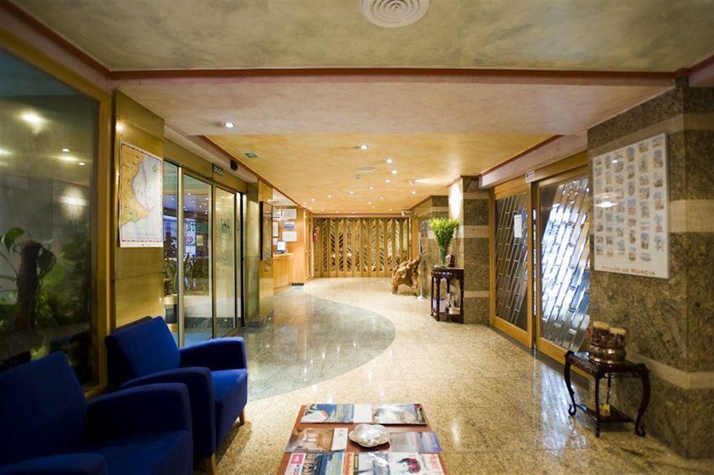 Nuevo Hotel Vista Alegre บัลเดเปญญาส ภายนอก รูปภาพ