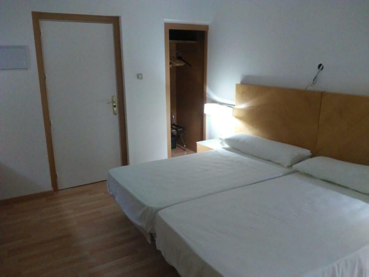 Nuevo Hotel Vista Alegre บัลเดเปญญาส ภายนอก รูปภาพ
